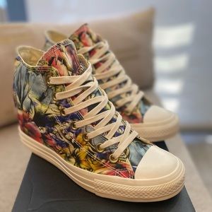 🔵  CONVERSE WEDGE SNEAKER HEEL SZ 8 NWT